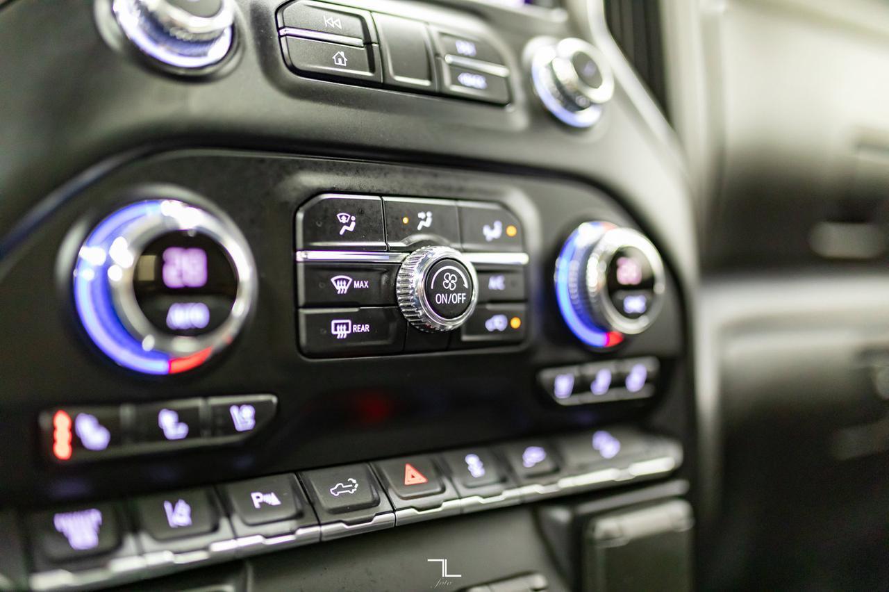 2020 GMC Sierra 2500HD 4x4 Crew Cab AT4 Diesel Leather Roof Nav BCam Red Deer AB