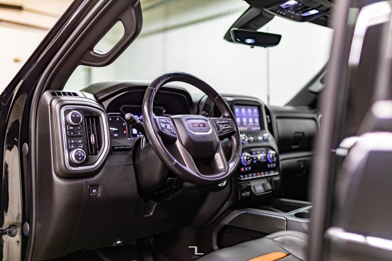 2020 GMC Sierra 2500HD 4x4 Crew Cab AT4 Diesel Leather Roof Nav BCam Red Deer AB