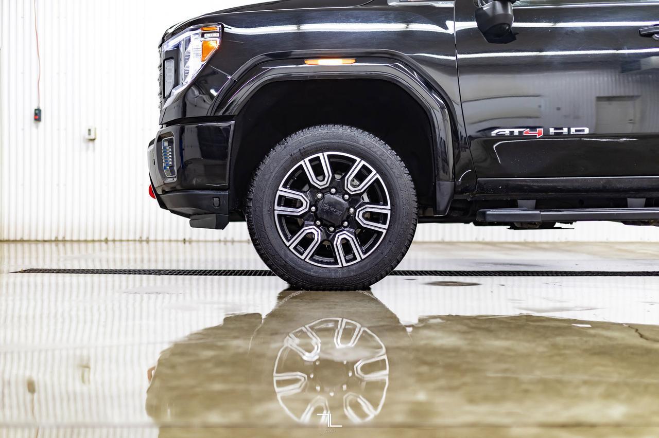 2020 GMC Sierra 2500HD 4x4 Crew Cab AT4 Diesel Leather Roof Nav BCam Red Deer AB