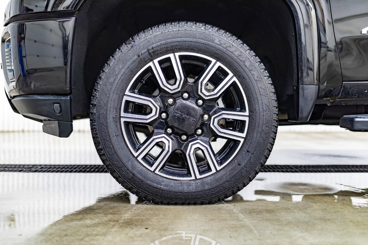 2020 GMC Sierra 2500HD 4x4 Crew Cab AT4 Diesel Leather Roof Nav BCam Red Deer AB