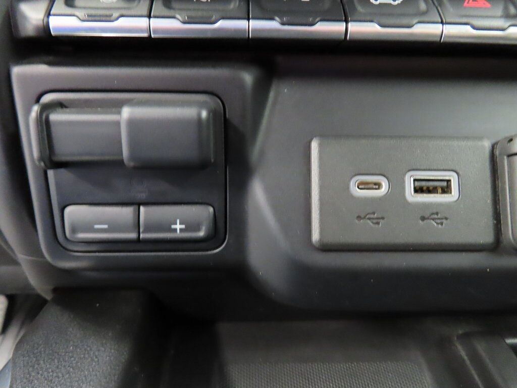 2020 GMC Sierra 2500HD 4x4 Crew Cab AT4 Fond du Lac WI