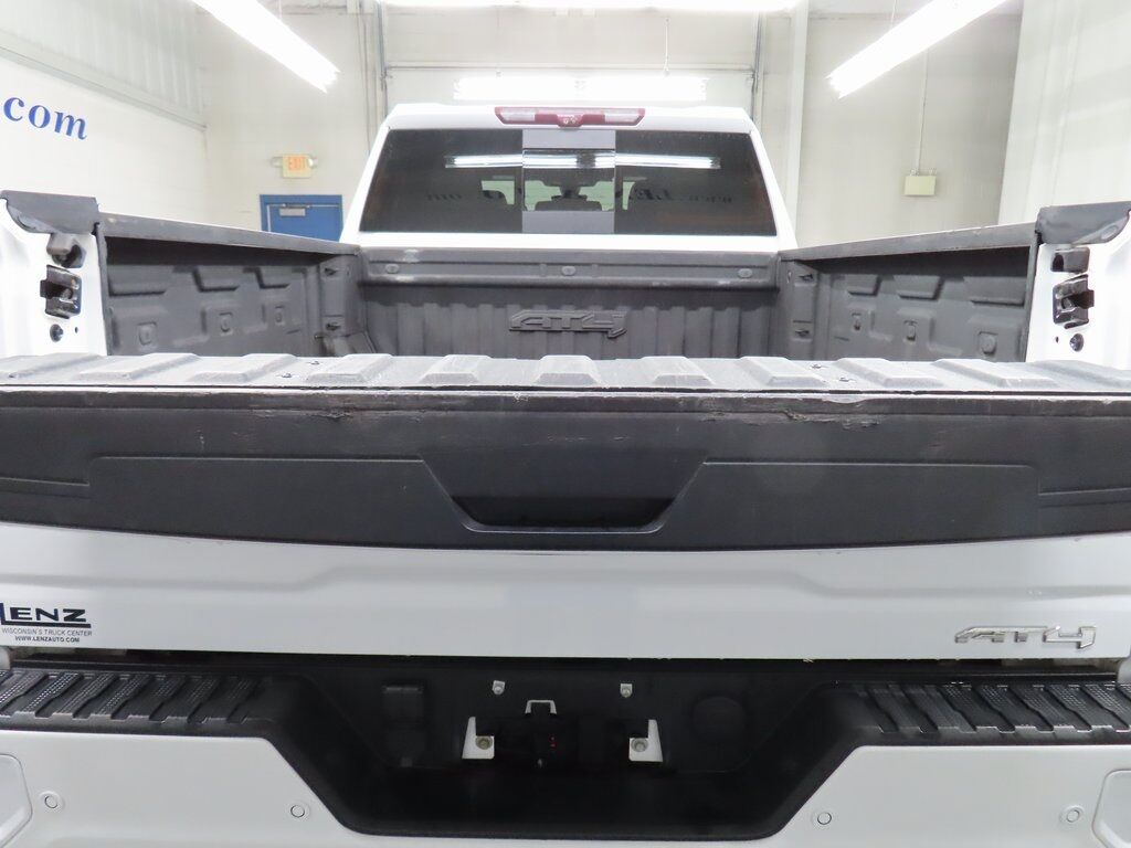 2020 GMC Sierra 2500HD 4x4 Crew Cab AT4 Fond du Lac WI