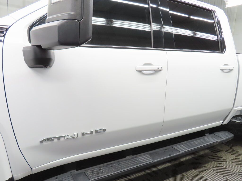 2020 GMC Sierra 2500HD 4x4 Crew Cab AT4 Fond du Lac WI