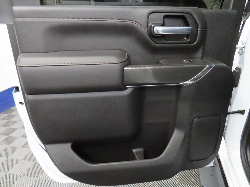 2020 GMC Sierra 2500HD 4x4 Crew Cab AT4 Fond du Lac WI