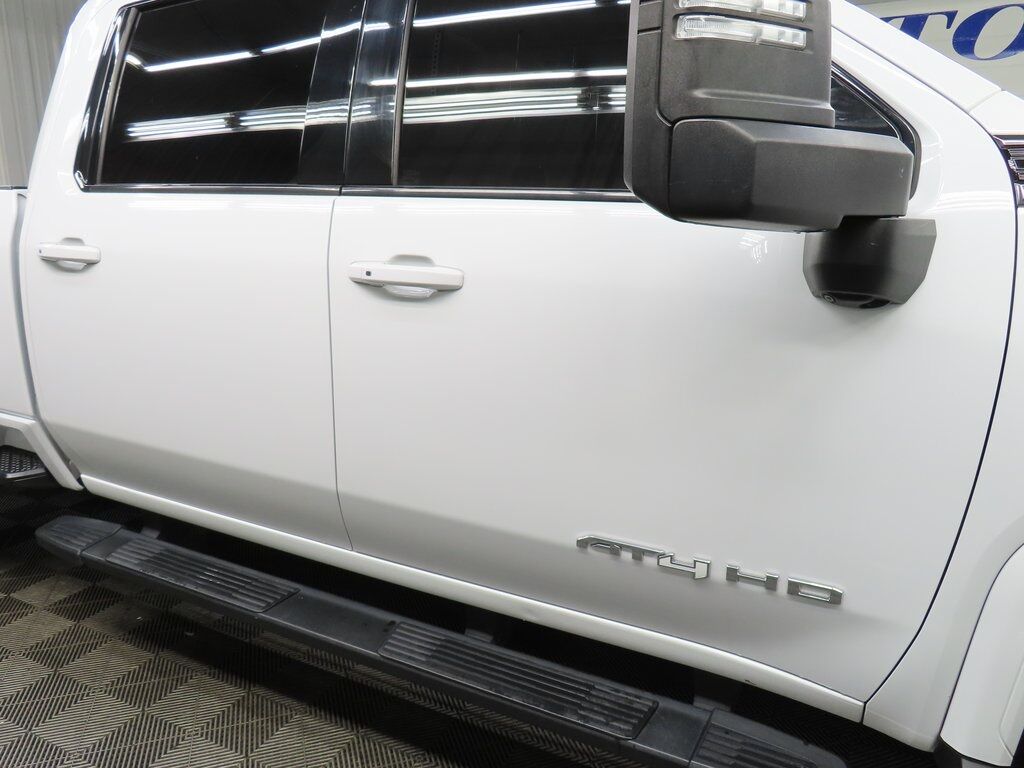2020 GMC Sierra 2500HD 4x4 Crew Cab AT4 Fond du Lac WI