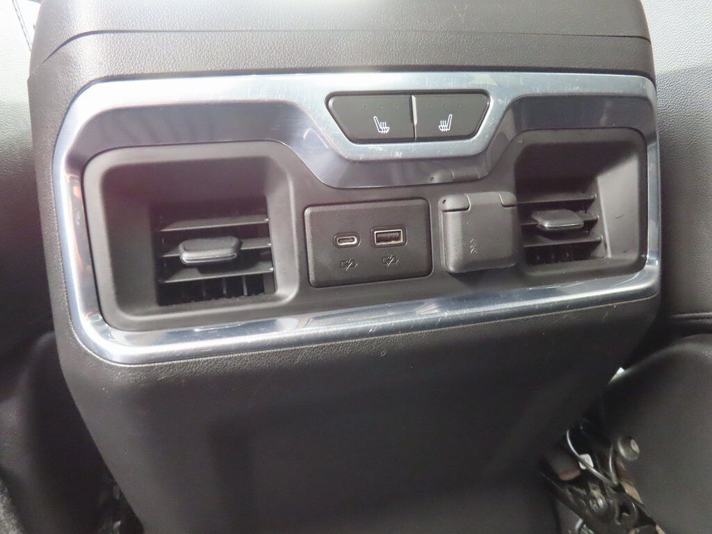 2020 GMC Sierra 2500HD 4x4 Crew Cab AT4 Fond du Lac WI