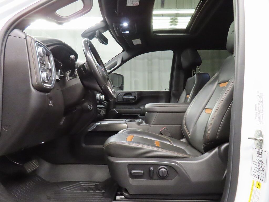 2020 GMC Sierra 2500HD 4x4 Crew Cab AT4 Fond du Lac WI