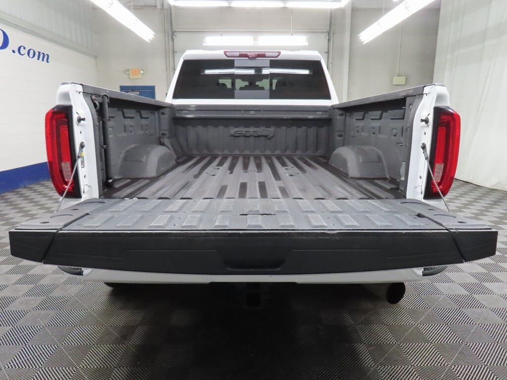 2020 GMC Sierra 2500HD 4x4 Crew Cab AT4 Fond du Lac WI