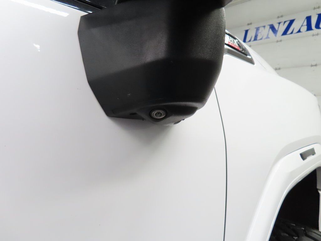 2020 GMC Sierra 2500HD 4x4 Crew Cab AT4 Fond du Lac WI
