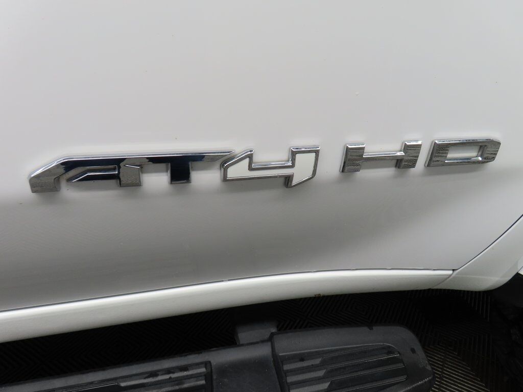 2020 GMC Sierra 2500HD 4x4 Crew Cab AT4 Fond du Lac WI