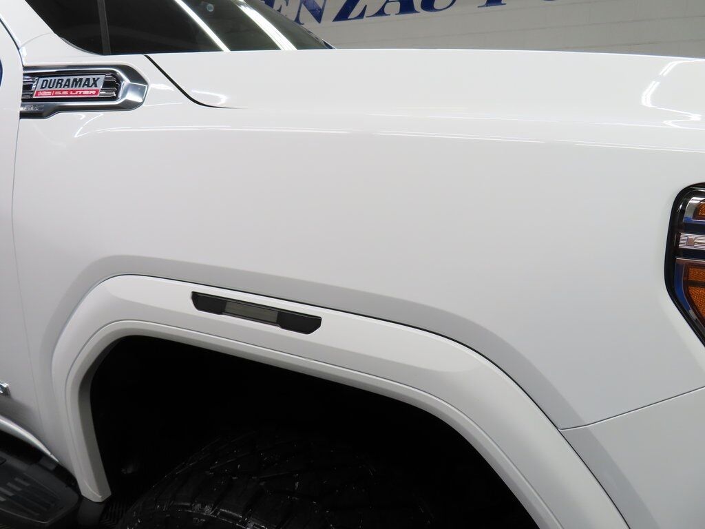 2020 GMC Sierra 2500HD 4x4 Crew Cab AT4 Fond du Lac WI