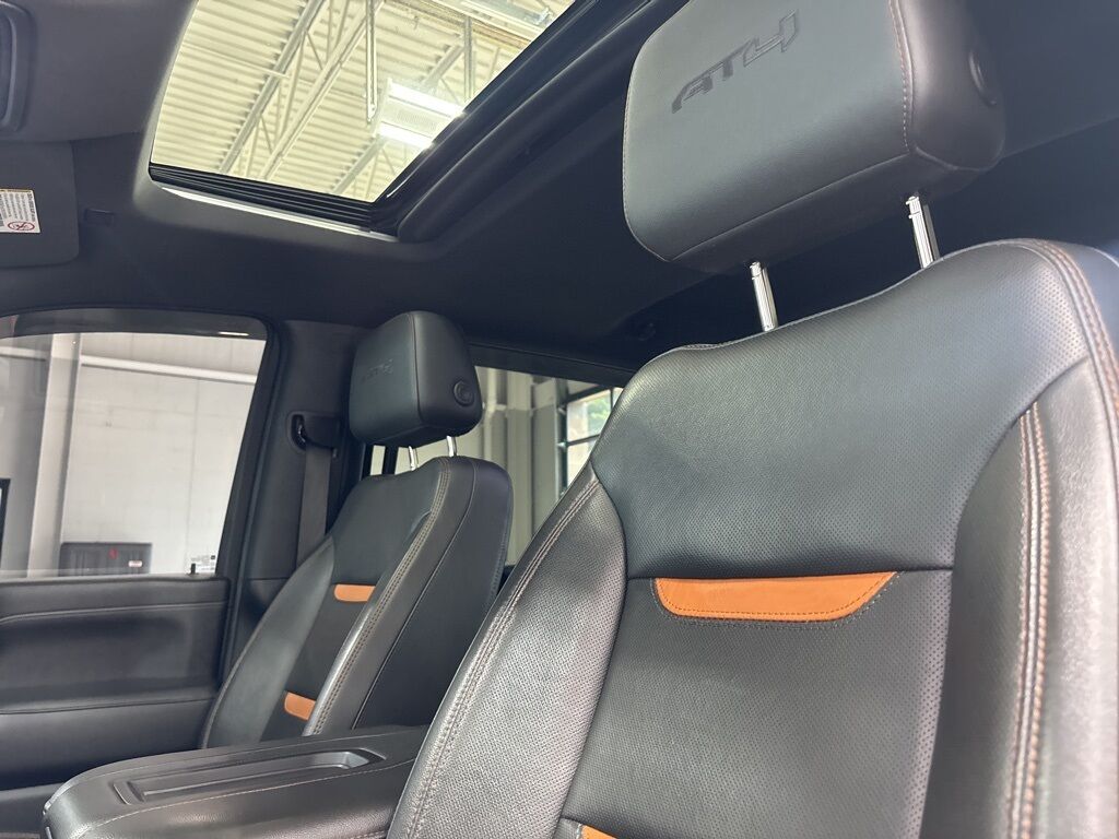 2020 GMC Sierra 2500HD 4x4 Crew Cab AT4 Minocqua WI
