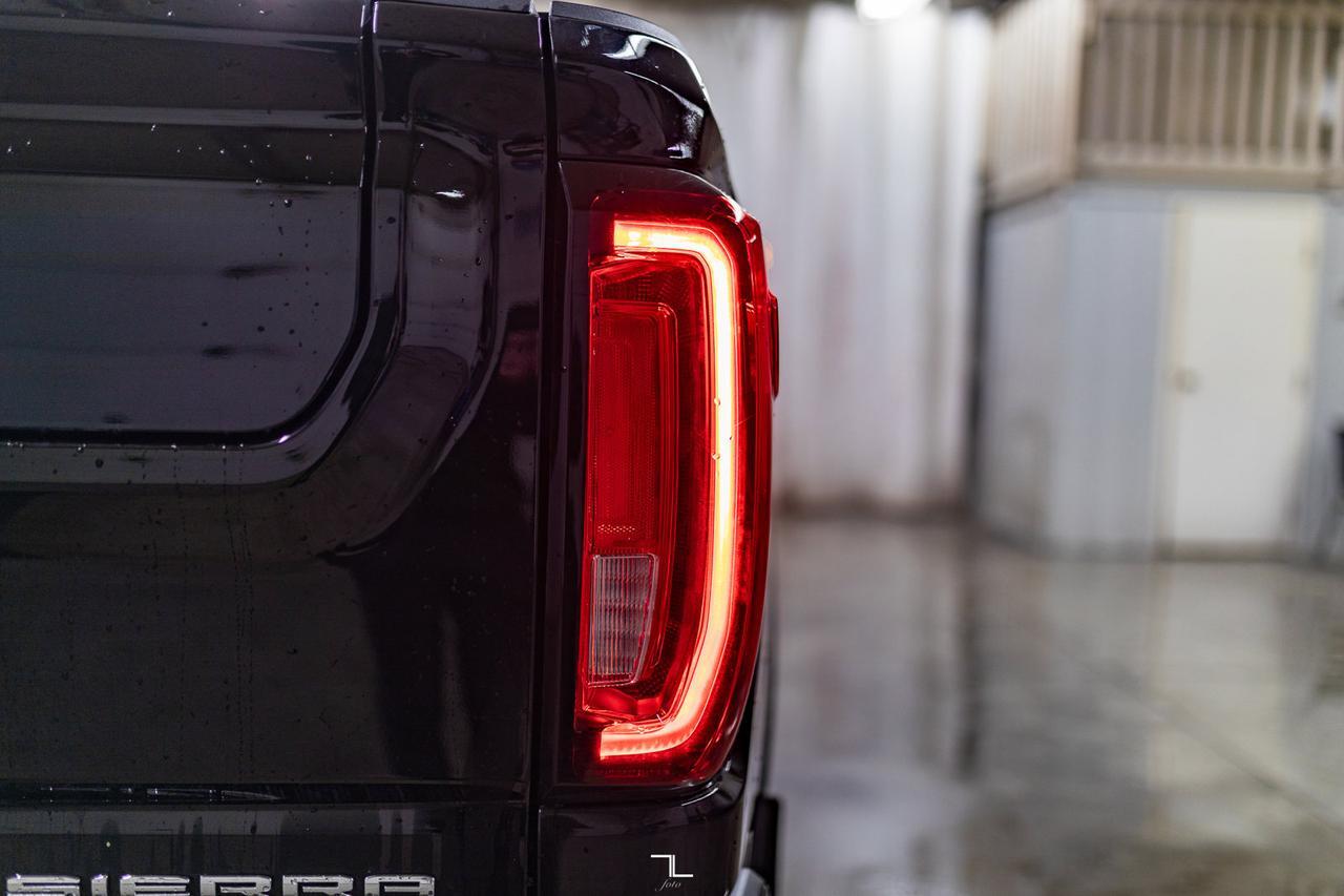 2020 GMC Sierra 2500HD 4x4 Crew Cab Denali Diesel Leather Roof Nav BCam Red Deer AB