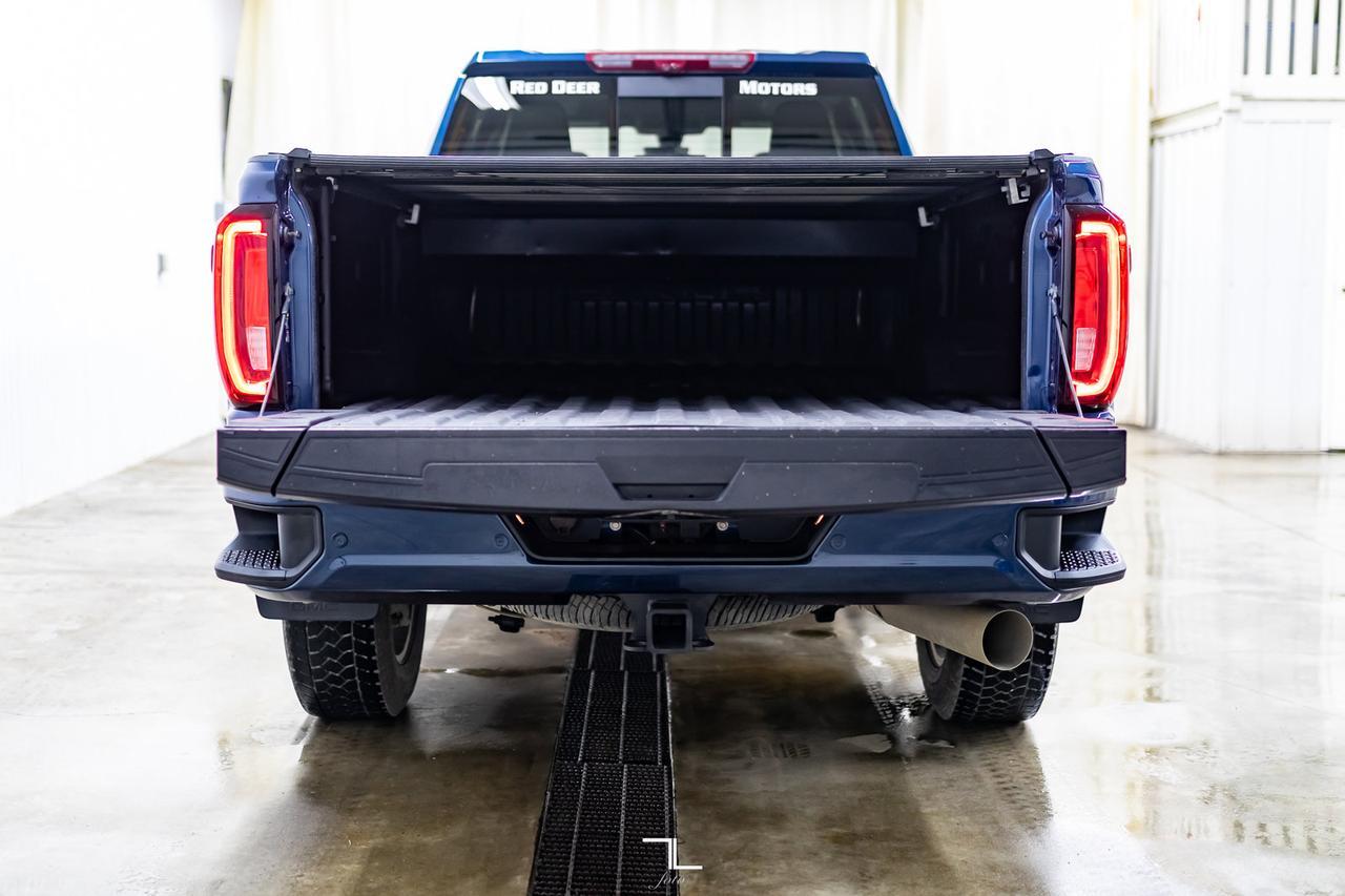 2020 GMC Sierra 2500HD 4x4 Crew Cab Denali HD Diesel Leather Roof Nav BCam Red Deer AB