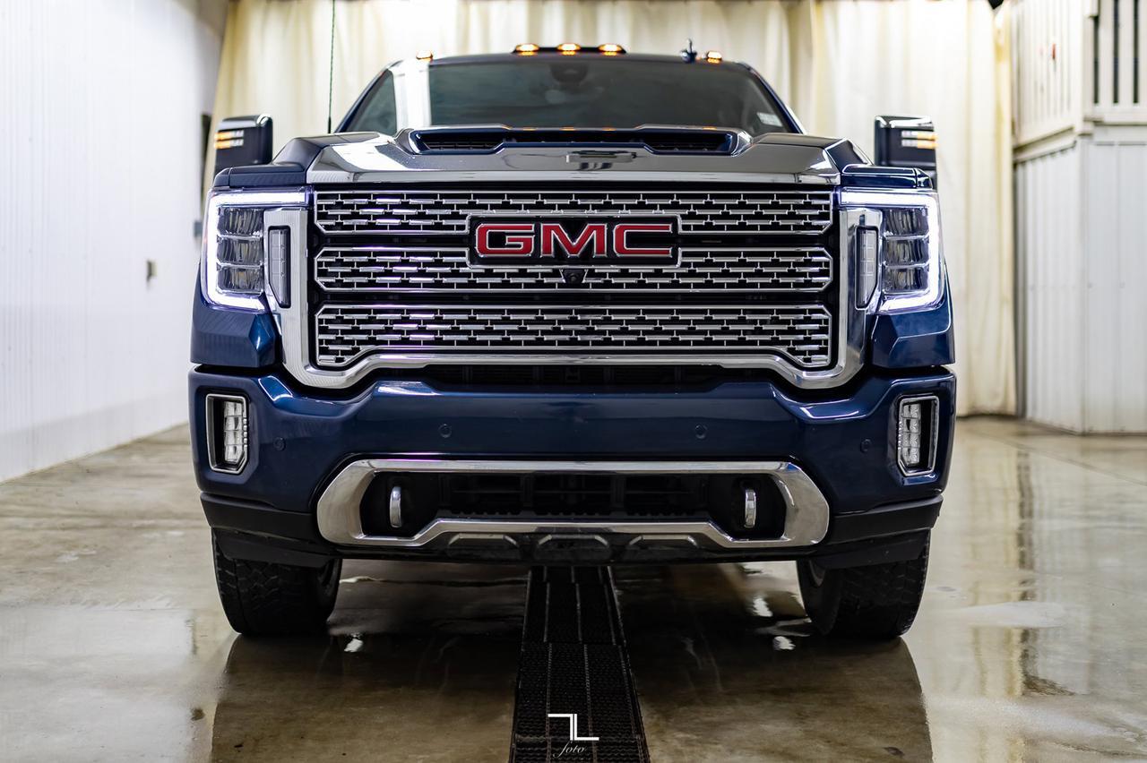 2020 GMC Sierra 2500HD 4x4 Crew Cab Denali HD Diesel Leather Roof Nav BCam Red Deer AB
