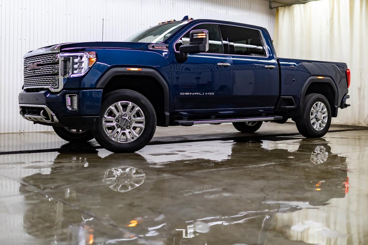 2020 GMC Sierra 2500HD 4x4 Crew Cab Denali HD Diesel Leather Roof Nav BCam Red Deer AB