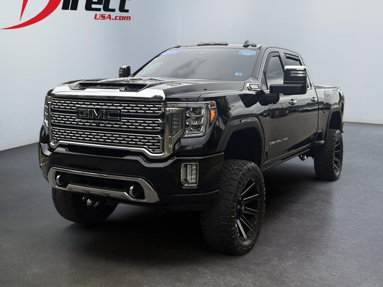 2020 GMC Sierra 2500HD Denali, LIFTED, POWER RUNNING BOARDS, POWER TAILGATE RELEASE, HEADS UP DISPLAY, SUNROOF, PRE COLLISION ALERT, LANE KEEP ASSIST, HEATED & COOLING SEATS, 360 BACKUP CAMERA, ONLY 1 OWNER, THIS DENALI HAS ALL THE DETAILS!