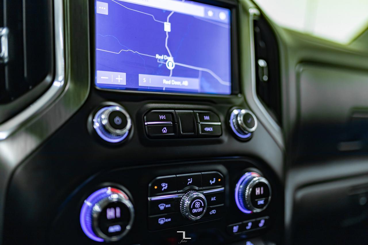 2020 GMC Sierra 3500 4x4 Crew Cab Denali HD Diesel Leather Roof Nav Red Deer AB