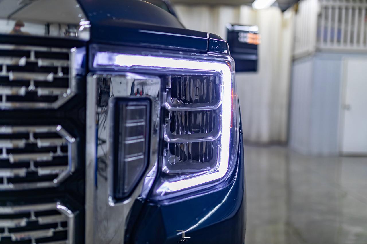 2020 GMC Sierra 3500 4x4 Crew Cab Denali HD Diesel Leather Roof Nav Red Deer AB