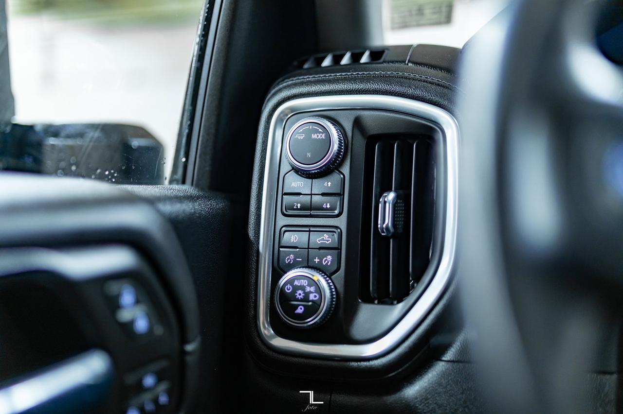 2020 GMC Sierra 3500 4x4 Crew Cab Denali HD Diesel Leather Roof Nav Red Deer AB