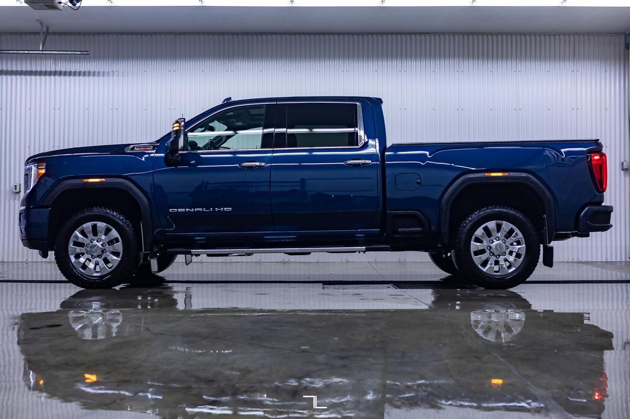 2020 GMC Sierra 3500 4x4 Crew Cab Denali HD Diesel Leather Roof Nav Red Deer AB