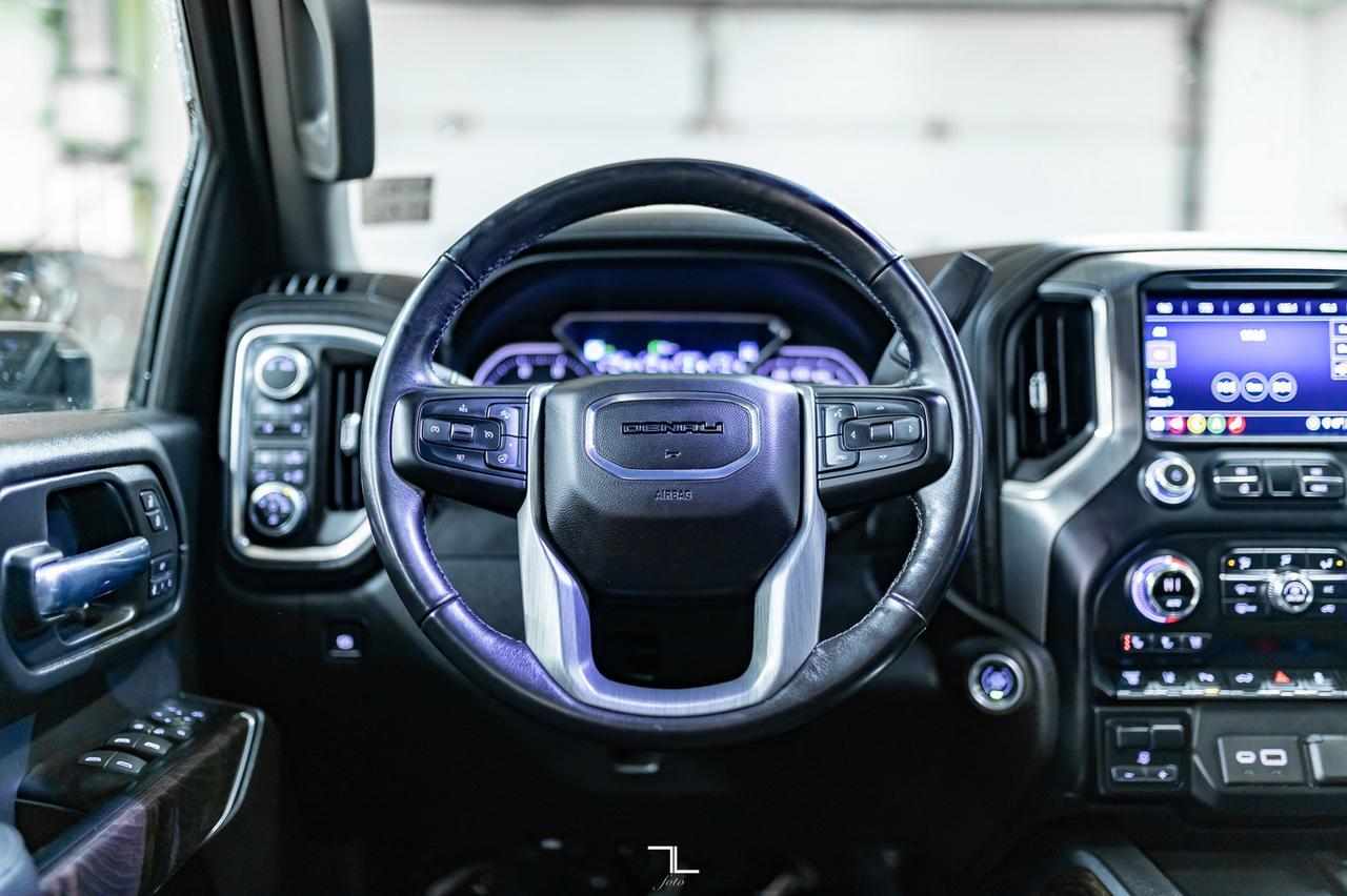 2020 GMC Sierra 3500 4x4 Crew Cab Denali HD Diesel Leather Roof Nav Red Deer AB