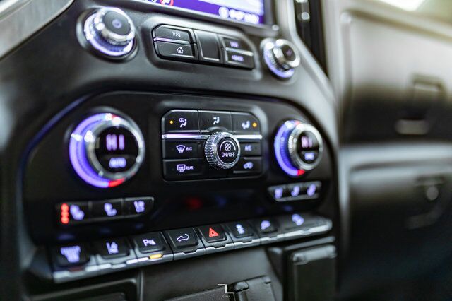 2020 GMC Sierra 3500 4x4 Crew Cab Denali HD Diesel Leather Roof Nav Red Deer AB