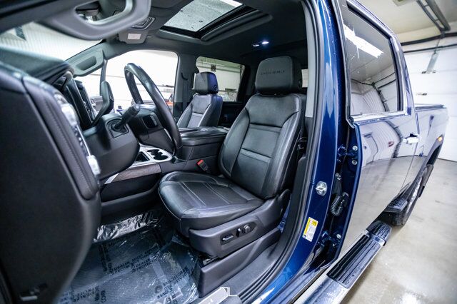 2020 GMC Sierra 3500 4x4 Crew Cab Denali HD Diesel Leather Roof Nav Red Deer AB