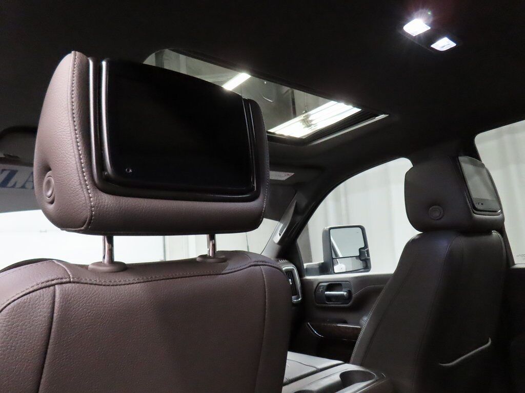 2020 GMC Sierra 3500HD 4x4 Crew Cab Denali DRW Fond du Lac WI