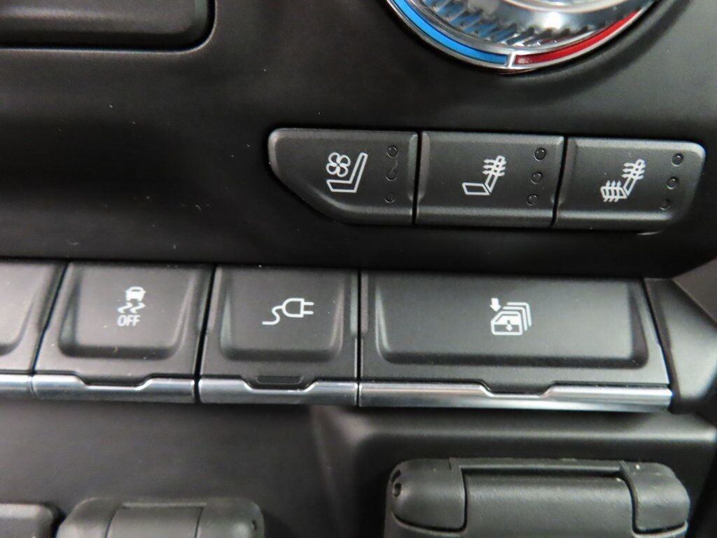 2020 GMC Sierra 3500HD 4x4 Crew Cab Denali DRW Fond du Lac WI