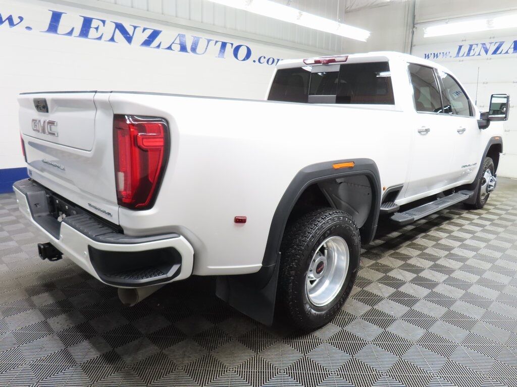 2020 GMC Sierra 3500HD 4x4 Crew Cab Denali DRW Fond du Lac WI