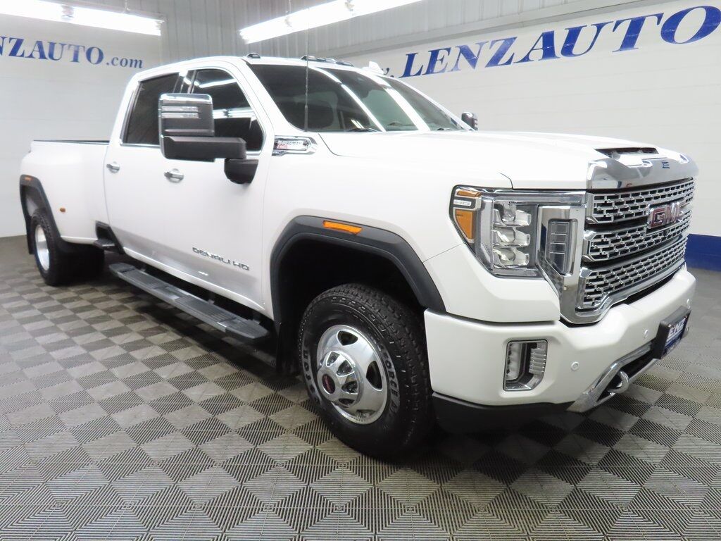 2020 GMC Sierra 3500HD 4x4 Crew Cab Denali DRW Fond du Lac WI