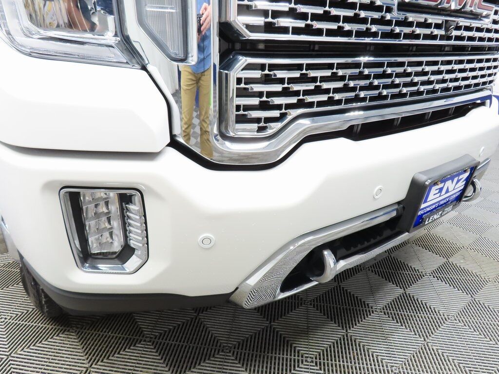 2020 GMC Sierra 3500HD 4x4 Crew Cab Denali DRW Fond du Lac WI