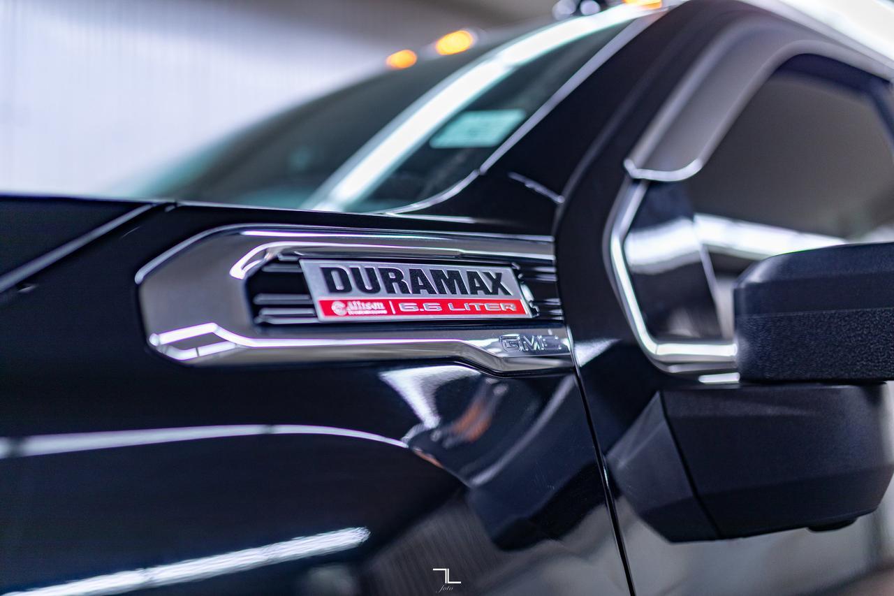 2020 GMC Sierra 3500HD 4x4 Crew Cab SLT Dually Diesel Leather Roof Nav BCam Red Deer AB