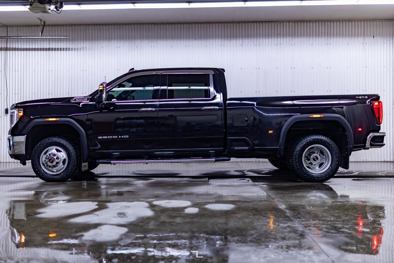 2020 GMC Sierra 3500HD 4x4 Crew Cab SLT Dually Diesel Leather Roof Nav BCam Red Deer AB