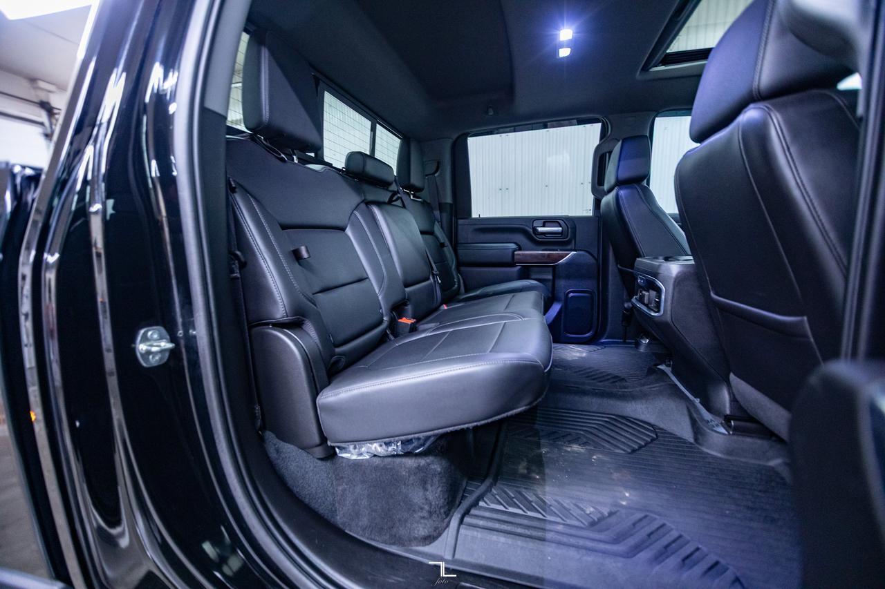 2020 GMC Sierra 3500HD 4x4 Crew Cab SLT Dually Diesel Leather Roof Nav BCam Red Deer AB