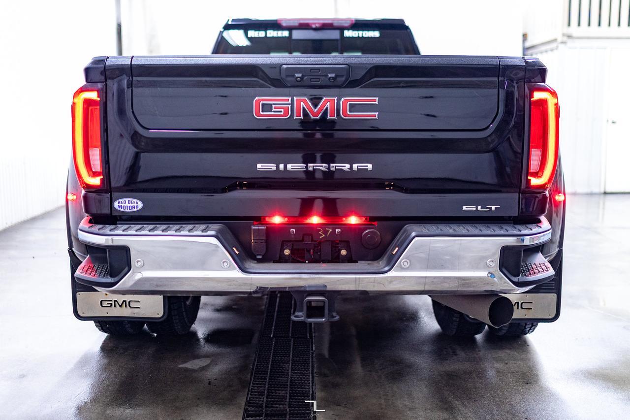 2020 GMC Sierra 3500HD 4x4 Crew Cab SLT Dually Diesel Leather Roof Nav BCam Red Deer AB