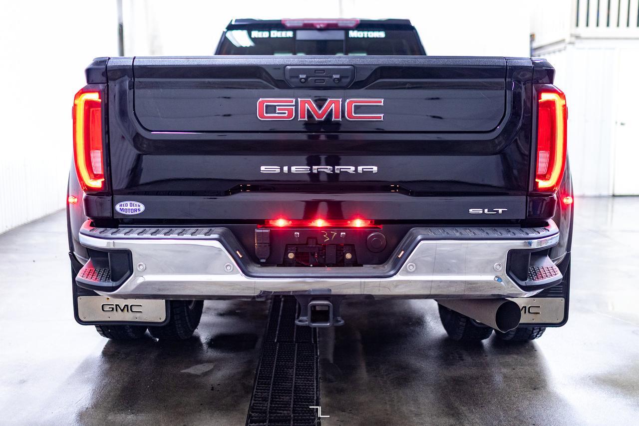 2020 GMC Sierra 3500HD 4x4 Crew Cab SLT Dually Diesel Leather Roof Nav BCam Red Deer AB