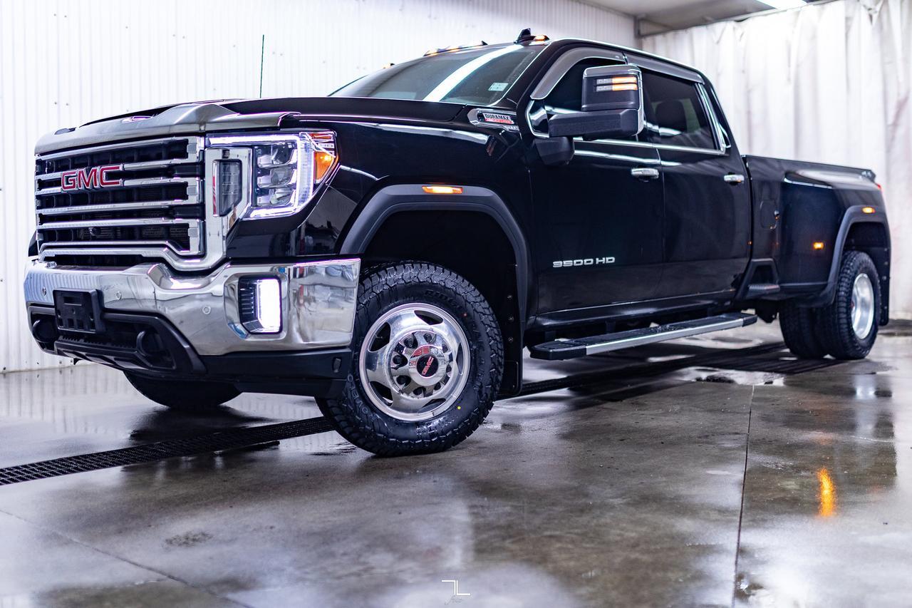 2020 GMC Sierra 3500HD 4x4 Crew Cab SLT Dually Diesel Leather Roof Nav BCam Red Deer AB
