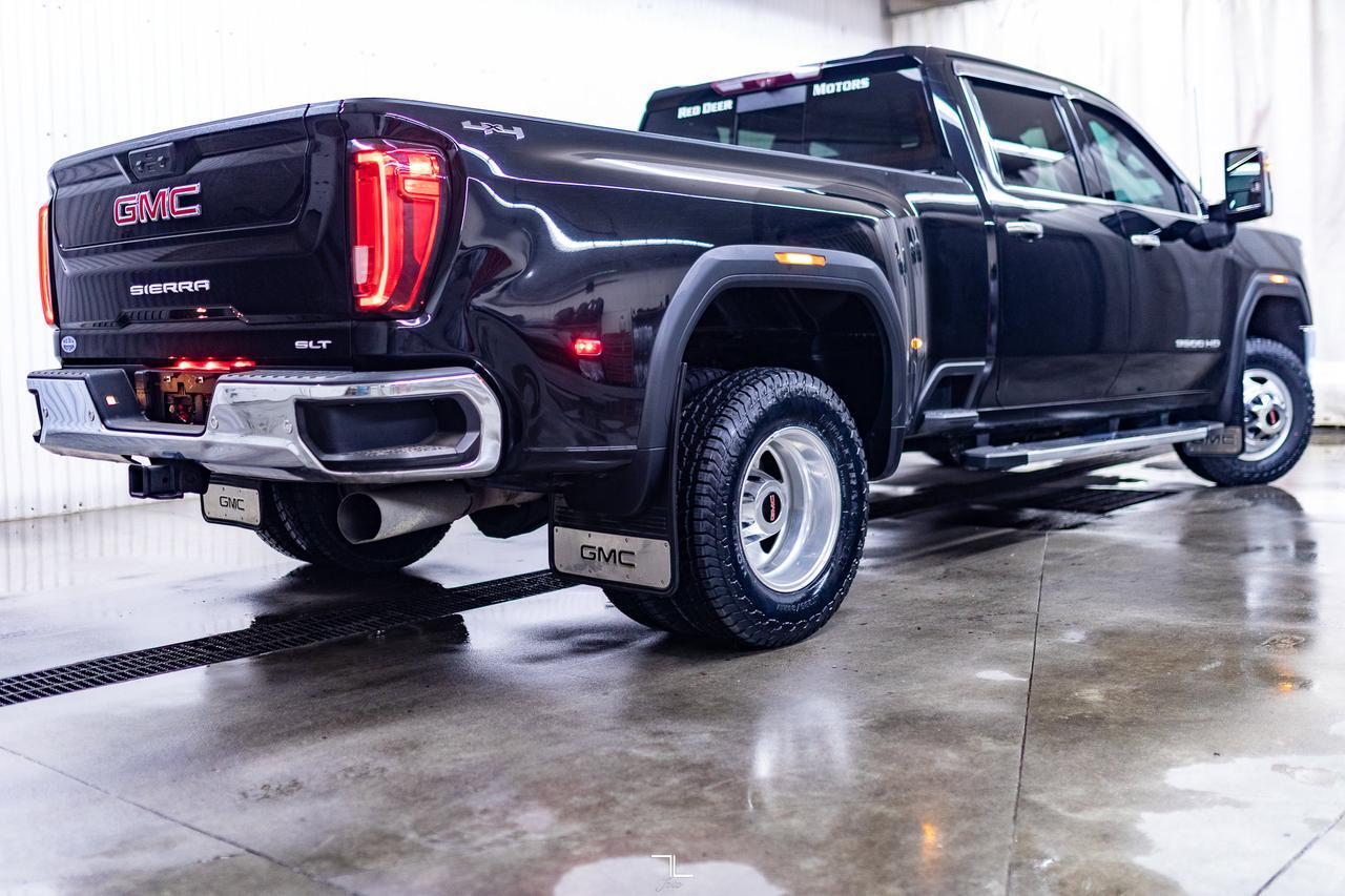 2020 GMC Sierra 3500HD 4x4 Crew Cab SLT Dually Diesel Leather Roof Nav BCam Red Deer AB