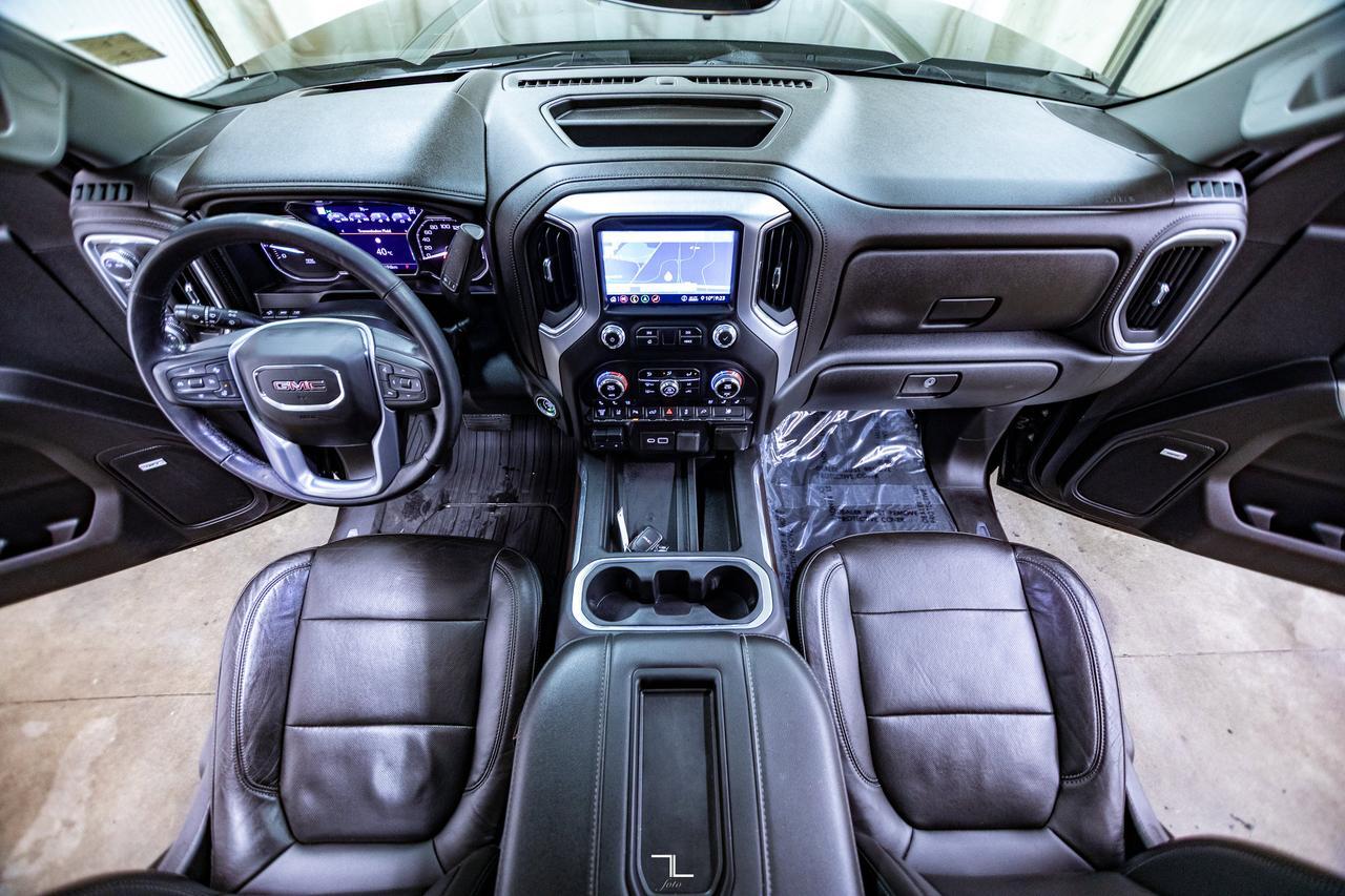 2020 GMC Sierra 3500HD 4x4 Crew Cab SLT Dually Diesel Leather Roof Nav BCam Red Deer AB