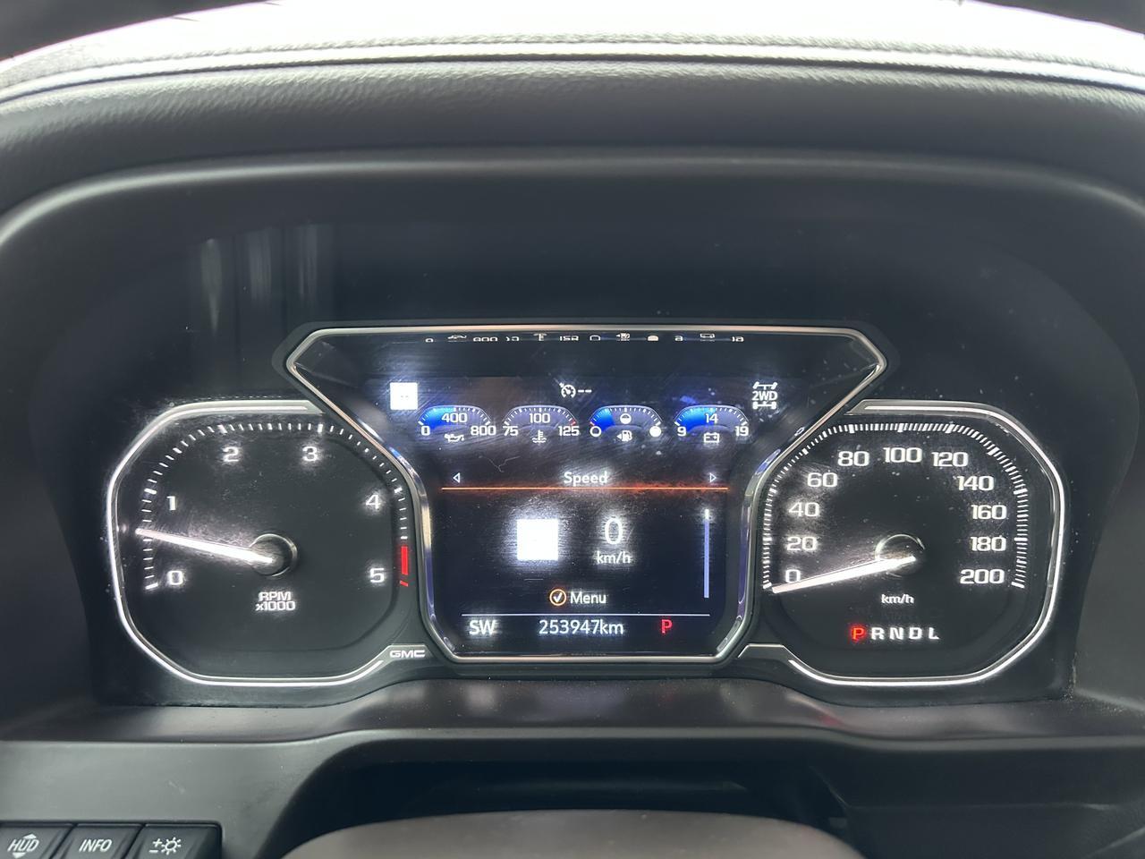 2020 GMC Sierra 3500HD Denali Crew Cab 4WD | V8 Diesel | HD Rear Camera | OnStar Redwater AB