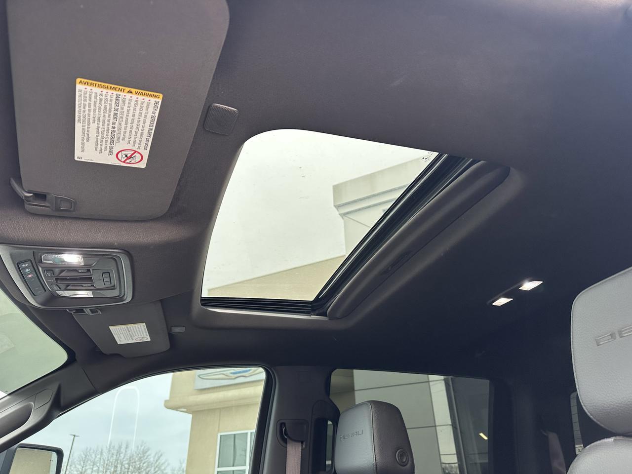 2020 GMC Sierra 3500HD Denali Crew Cab 4WD | V8 Diesel | HD Rear Camera | OnStar Redwater AB