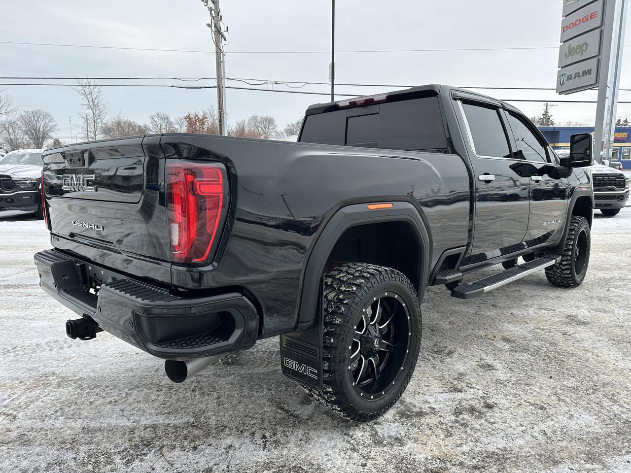 2020 GMC Sierra 3500HD Denali Crew Cab 4WD | V8 Diesel | HD Rear Camera | OnStar Redwater AB