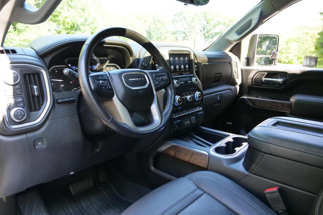 2020 GMC Sierra 3500HD Denali / Ultimate Package / V8 Turbo Diesel! Lincolnton NC