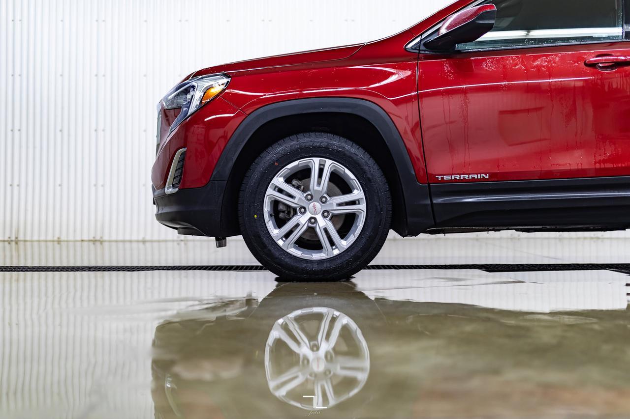 2020 GMC Terrain AWD SLE BCam Red Deer AB