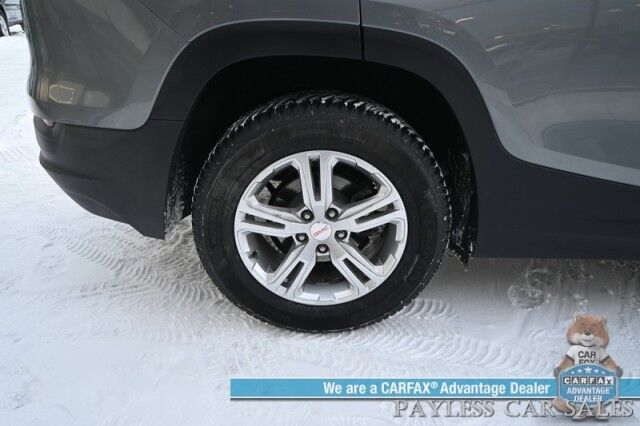 2020 GMC Terrain SLE / AWD / Auto Start / Power & Heated Cloth Seats / Apple CarPlay & Android Auto / Lane Departure & Collision Alert / Back Up Camera / Cruise Control / Power Liftgate / Keyless Entry & Start / Tow Pkg / 1-Owner Anchorage AK