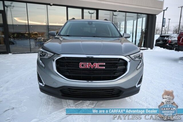 2020 GMC Terrain SLE / AWD / Auto Start / Power & Heated Cloth Seats / Apple CarPlay & Android Auto / Lane Departure & Collision Alert / Back Up Camera / Cruise Control / Power Liftgate / Keyless Entry & Start / Tow Pkg / 1-Owner Anchorage AK