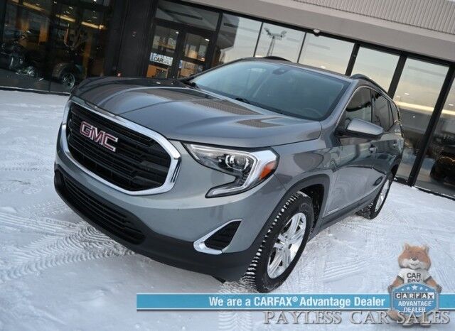 2020 GMC Terrain SLE / AWD / Auto Start / Power & Heated Cloth Seats / Apple CarPlay & Android Auto / Lane Departure & Collision Alert / Back Up Camera / Cruise Control / Power Liftgate / Keyless Entry & Start / Tow Pkg / 1-Owner Anchorage AK