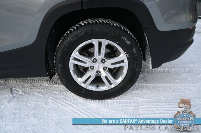 2020 GMC Terrain SLE / AWD / Auto Start / Power & Heated Cloth Seats / Bluetooth / Apple CarPlay & Android Auto / Lane Departure & Collision Alert / Back Up Camera / Cruise Control / Power Liftgate / Keyless Entry & Start / Tow Pkg / 1-Owner Anchorage AK